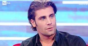 €35.00m* jan 8, 1998 in lecco.manuel locatelli is the brother of mattia locatelli (without club). Chi E Mario Ermito Eta Lavoro Vita Privata Fidanzata E Gf Vip 5 Chiechiera It