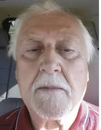 Kenneth Grainger's Instagram, Twitter & Facebook