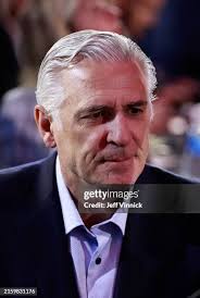 2,830 Ron Francis Photos & High Res Pictures