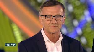 Cuculiare cuculo cucurbita cucuzza cuffia, scuffia cufico cugino, cugina. Michele Cucuzza Chi E Eta Carriera Chi E La Compagna Ex Moglie Figli