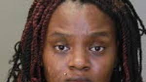 Angela Williams charged after leaving 8-year-old at Burger King, police say 