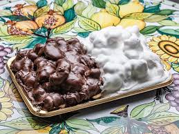 Check spelling or type a new query. Pignolata Messinese Ricetta Originale Glassata Bicolore Food Blog