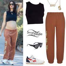 Emily ratajkowski attends the 2019 vanity fair oscar party hosted by radhika jones at wallis annenberg center for the. Emily Ratajkowski Clothes Outfits Steal Her Style