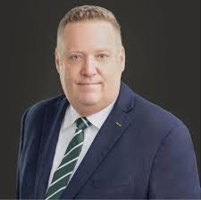 How do you graduate boot camp as an E3 in the Navy?