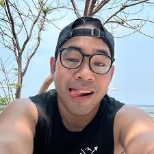 Dan Carlo Poblacion (@iamconfidant) • Instagram photos and videos