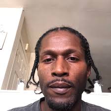 Dimitri Sanders's Instagram, Twitter & Facebook