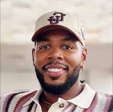 Macy Watson's Instagram, Twitter & Facebook