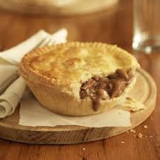 How To Make An Awesome Aussie Meat Pie Recipe Meat Pie Recipe Meat Pie Mini Pie Recipes