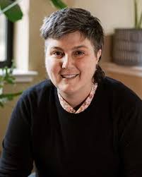 Shay Lyons's Instagram, Twitter & Facebook