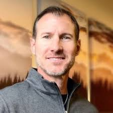 Dennis Winger's Instagram, Twitter & Facebook