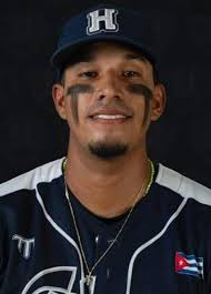 por dónde van a transmitir el juego de hoy de Holguín ??