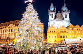 Αξιοθέατα στην υπέροχη πρωτεύουσα της τσεχίας. Praga Stoixeiwmenh Gohteia H Ka8hmerinh