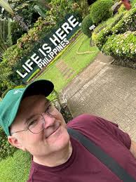 Filipino Hospitality: Helping an Elderly American Man in the Philippines