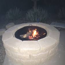Pin By Ashley Ditmarsen On Home Ideas Fire Pit Essentials Diy Fire Pit Fire Pit