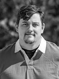 Grace Holter's Instagram, Twitter & Facebook