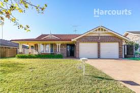 The area now known as narellan vale was probably originally home to the tharawal people, based in the illawarra. 368 Real Estate Properties For Sale In Narellan Vale Nsw 2567 Domain
