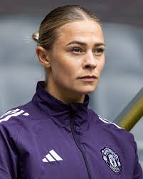 Our assistant coach Dr. Jo-Lam Vuong celebrates his 3️⃣9️⃣th birthday  today. Birthday. Happy Birthday, jo_lam_vuong ! 🥳  #barmer2basketballbundesliga #tiefimwesten