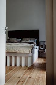 Nachhaltiges Bett 2 0 Aus Wellpappe Room In A Box Room Box Home Decor Room
