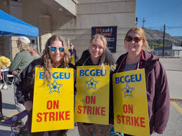 週プレ 2022年7月18日号No.29 - 雑誌・無料試し読みなら、電子書籍・コミックストア ブックライブ