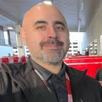 Edward Navarro's Instagram, Twitter & Facebook