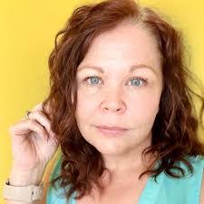 Tina Maples's Instagram, Twitter & Facebook