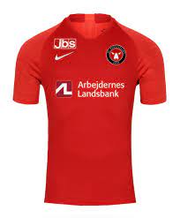Who are the members of the soccer team midtjylland? Fc Midtjylland 2019 20 Auswarts Trikot