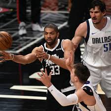 Per @espnstatsinfo, that's the biggest halftime deficit in an nba the mavericks are shooting 58% from the floor and the clippers are shooting a dreadful 25%. D0mahmv2him1om