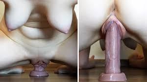 Naughty Sluts Big Pussy Lips Tightly Grips Big Head Dildo for Her Daddy