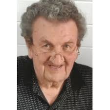 Heartfelt tributes to beloved former landlady as lost loved ones remembered  before Christmas