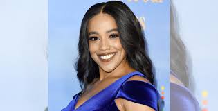 DAYS Star Elia Cantu Shows Off Dance Training and Eyes DWTS