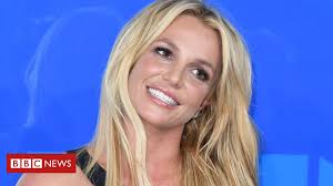 Many britney spears fans have criticized her sister in recent months amid the pop star's legal battle. Britney Spears Asks Judge To Remove Her Father As Her Conservator Bbc News