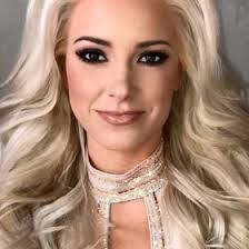 Jazmine Thomas's Instagram, Twitter & Facebook