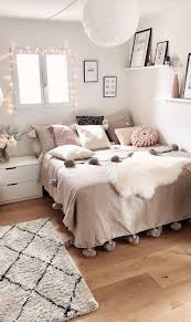 15 Modern Bedroom Design Trends And Ideas In 2019 Page 18 Of 54 Lasdiest Com Daily Women Blog Dorm Room Decor Bedroom Interior Bedroom Design Trends