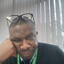 Is acidifying of water samples necessary at the point of collection prior  to chemical analysis for toxic metals?