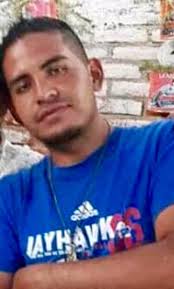 🆘 #Apoyo #Difusión #Solidario ÓSCAR JAVIER ALMANZA ARAIZA 27 años  #Desaparecido 28 de abril 2019 #Salamanca #Gto Oscar fue visto por ultima  vez el domingo 28 de abril de 2019, en la