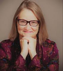 Shelby Kinsey's Instagram, Twitter & Facebook