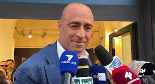 Taranto, Bitetti nuovo sindaco: “Questa non è più la città dei ricatti” 👉  https://www.antennasud.com/taranto-bitetti-nuovo-sindaco-questa-non-e-piu-la-citta-dei-ricatti/