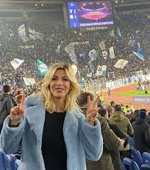 Find the perfect stefan radu stock photos and editorial news pictures from getty images. Probleme Pentru Antrenorul Lui Stefan Radu De La Lazio Sotia Lui Simone Inzaghi A Fost Dusa De Urgenta La Spital Din Cauza Covid 19 Mobile