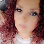 Julie Sackett's Instagram, Twitter & Facebook