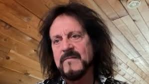 GREGG ROLIE Says He 'Had A Blast' Reuniting With JOURNEY On Stage In Austin  - BLABBERMOUTH.NET