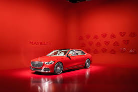 The utmost grace and maximum comfort, attention to detail, the aura of grandeur. 2021 Mercedes Maybach S580 Luxury Liner Has It All And Then Some