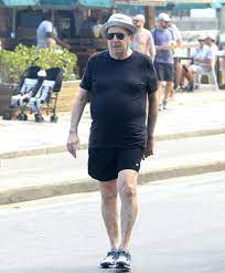 Daniel filho's age 83 years (as in 2021), height & weight. Daniel Filho Passeia No Rio De Janeiro O Fuxico