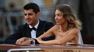 Born 23 october 1992) is a spanish professional footballer who plays as a striker for serie a club juventus. Traumhochzeit In Venedig Real Madrid Star Sagt Ja