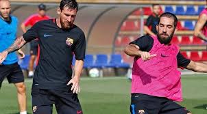 Haberde yer alan iddiaya göre; Arda Turan Dan Lionel Messi Li Paylasim Takimda Kaliyor Mu Spor Haberleri