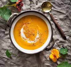 Recette De Soupe A La Citrouille Et A La Courge Musquee Vitamix Butternut Squash Recipes Soup Butternut Squash Soup Soup Recipes