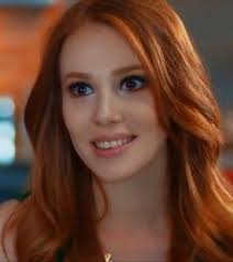 Kiralik Ask Defne Elcin Sangu Makyaj Stili Red Hair Woman Light Red Hair Light Hair
