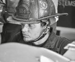 We would like to announce the promotion of two of our firefighters! Jeff  Wagaman has been promoted to Captain Chad Carpenter has been promoted to  Lieutenant Congratulations! 🚒🚨