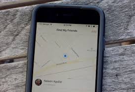 Secretly Someones Location Iphone Gadget Track Using Hacks Your How Ios Tohow To Secretly Track Someone S Loc Phone Phone Hacks Iphone Iphone Hacks