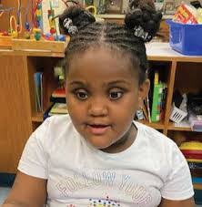 Robert Ashbridge's Instagram, Twitter & Facebook