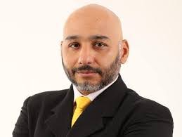 Erick Interiano's Instagram, Twitter & Facebook